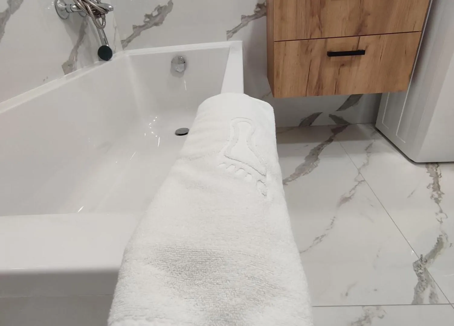 More Love - 8 Min Autem Ikea, 10 Min Autem Majaland Apartment Gdansk