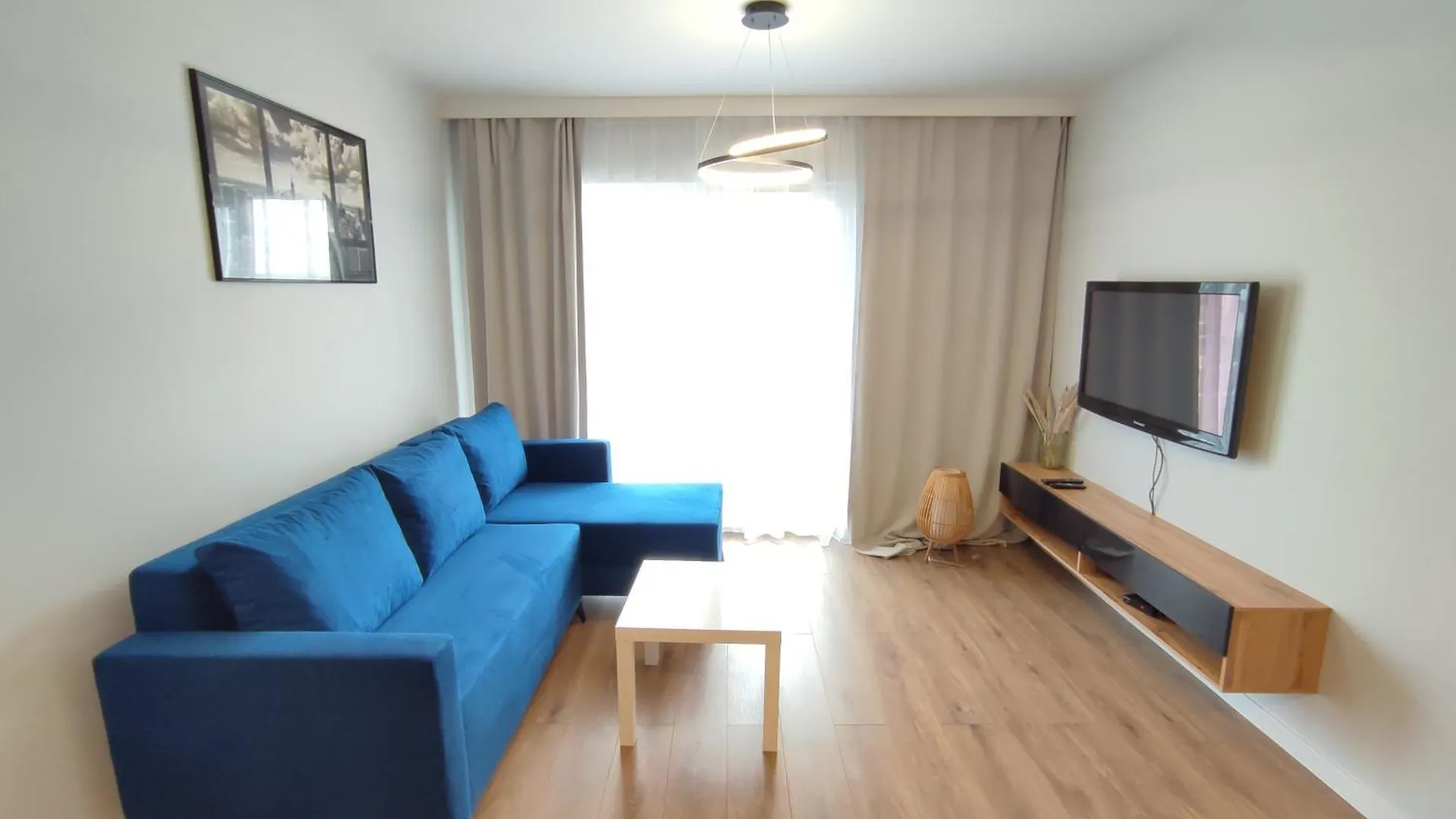 More Love - 8 Min Autem Ikea, 10 Min Autem Majaland Apartment Gdansk Poland